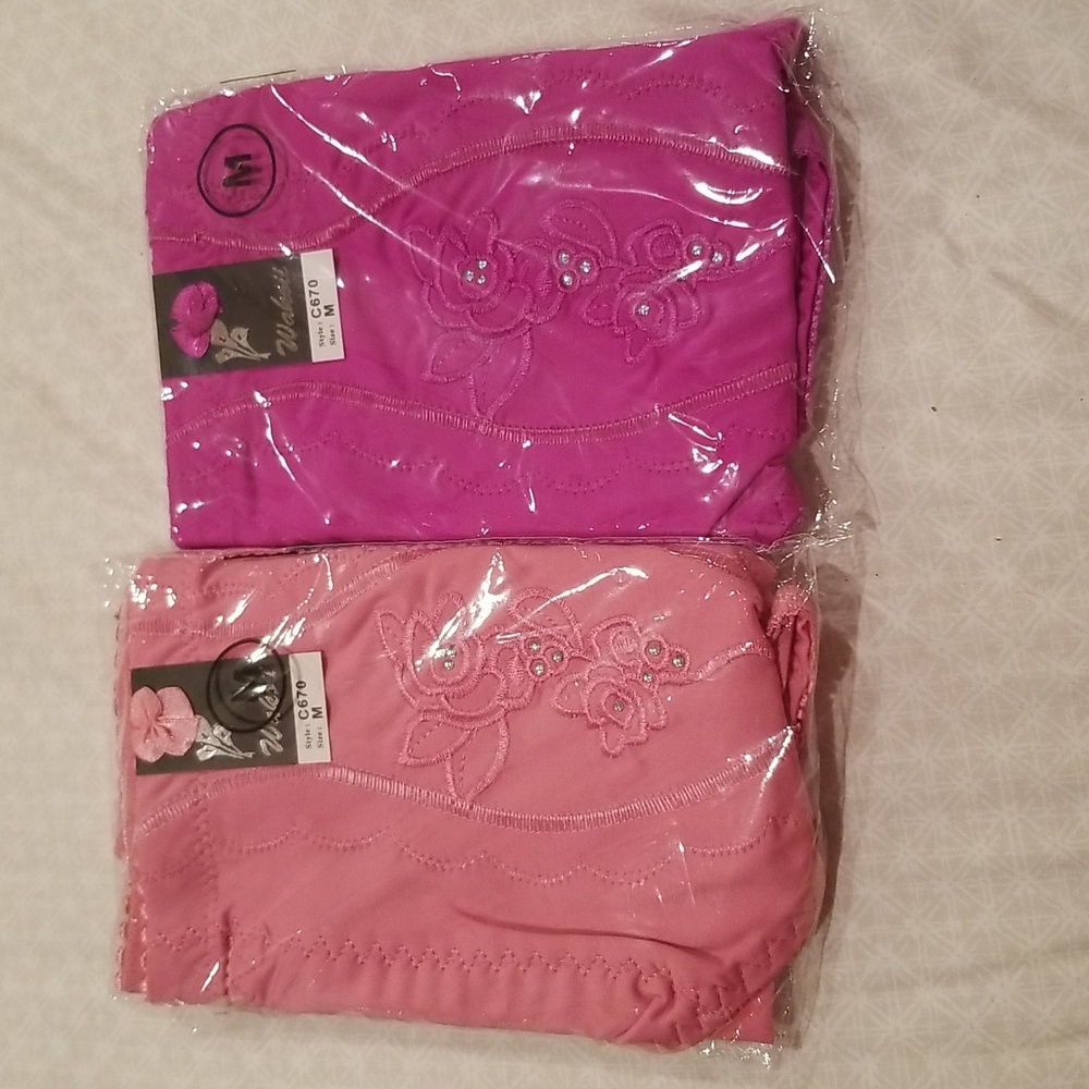 Girdle briefs